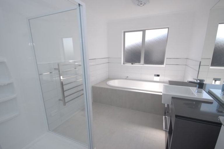 Photo of property in 101 Mackay Drive, Greenhithe, Auckland, 0632