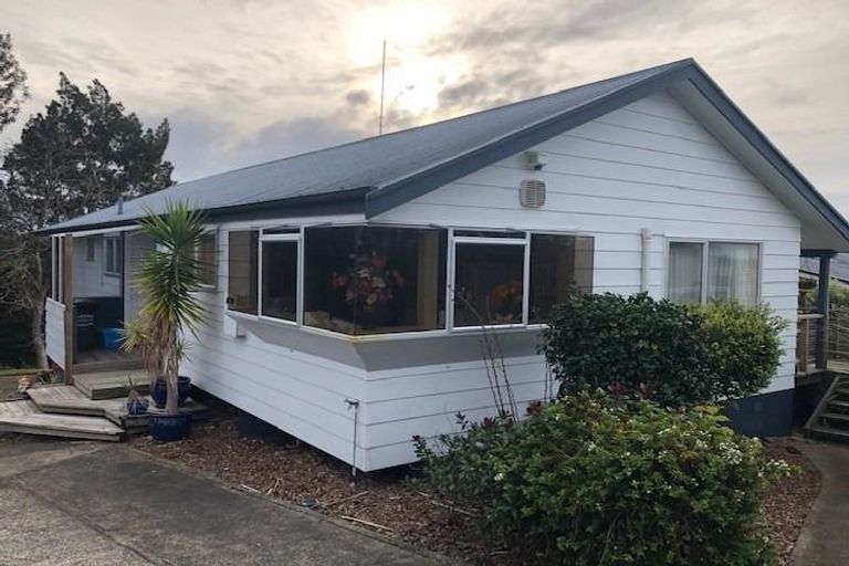 Photo of property in 26 Achilles Crescent, Welcome Bay, Tauranga, 3112