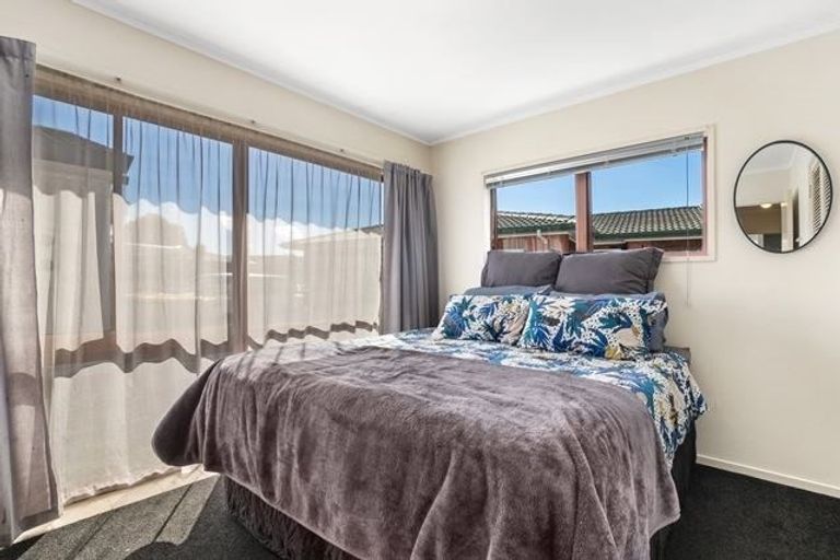 Photo of property in 1/20 Ashdown Place, Pahurehure, Papakura, 2113