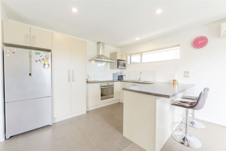 Photo of property in 10 Charente Way, Yaldhurst, Christchurch, 8042