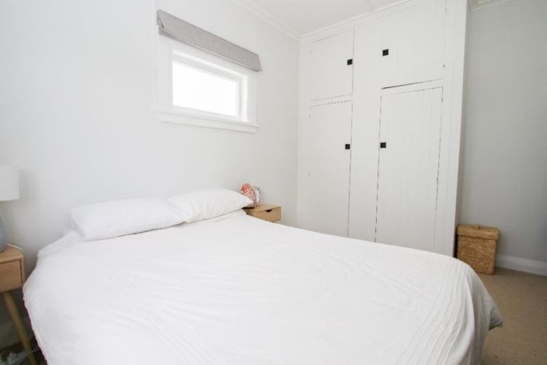 Photo of property in 76 Rimu Street, Maeroa, Hamilton, 3200