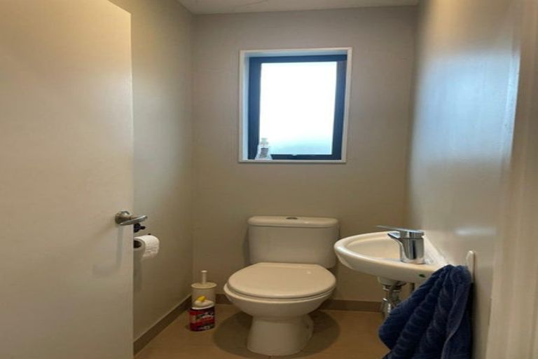 Photo of property in 11c Mangos Place, Pakuranga, Auckland, 2010