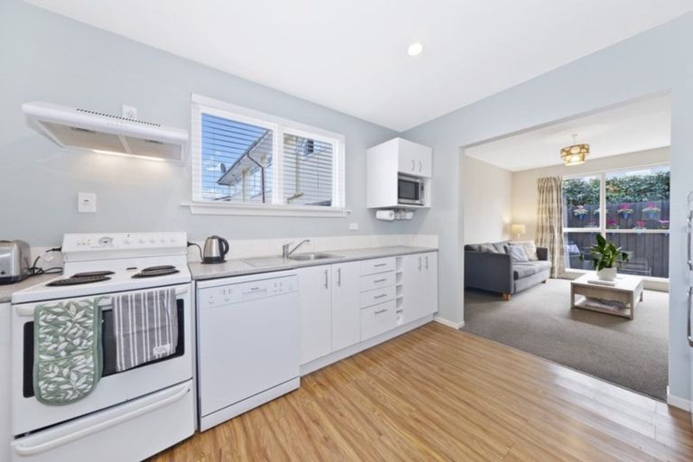 Photo of property in 5/20 Stoneyhurst Street, St Albans, Christchurch, 8014