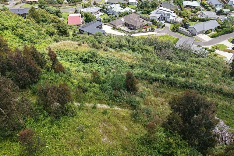Photo of property in 78-96 Kakariki Grove, Waikanae, 5036