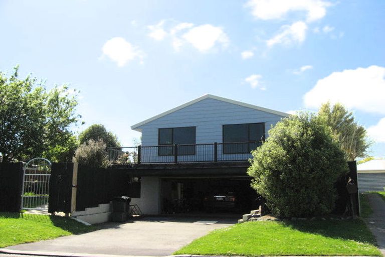 Photo of property in 5 Mcintosh Place, Kaiapoi, 7630