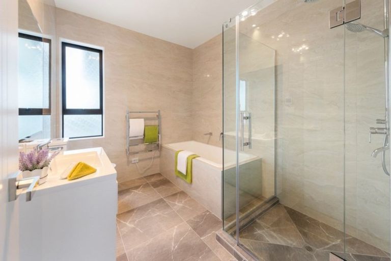 Photo of property in 41 Pakaraka Drive, Papakura, 2110