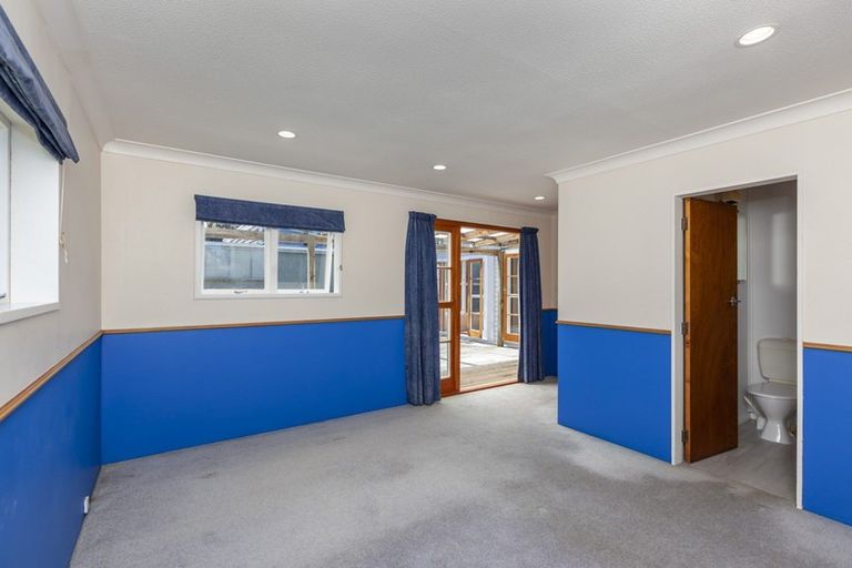 Photo of property in 81 Glen Road, Raumati South, Paraparaumu, 5032