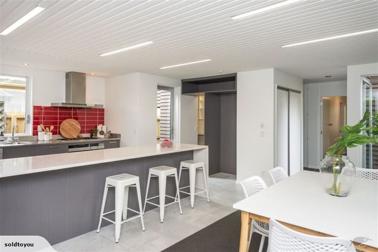 Photo of property in 289 Armagh Street, Christchurch Central, Christchurch, 8011