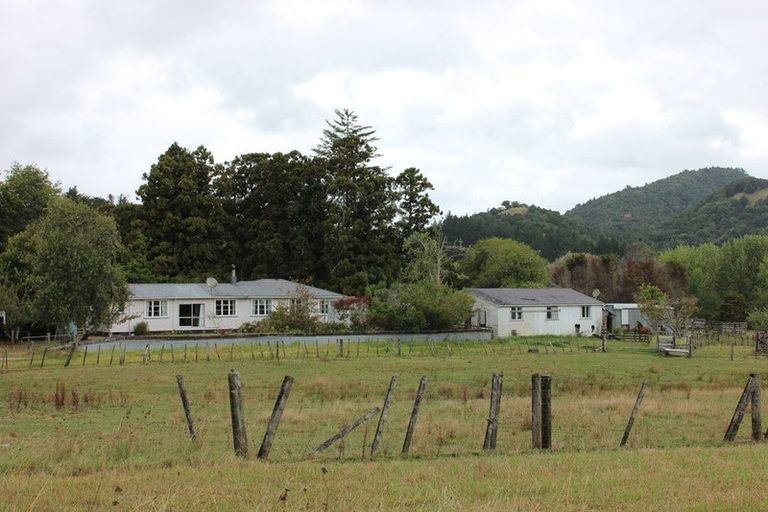 Photo of property in 1453 Tangowahine Valley Road, Tangowahine, Dargaville, 0372