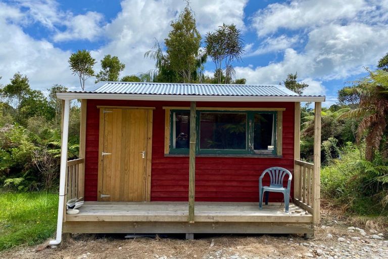 Photo of property in 74 Wangapeka Road, Little Wanganui, Karamea, 7893