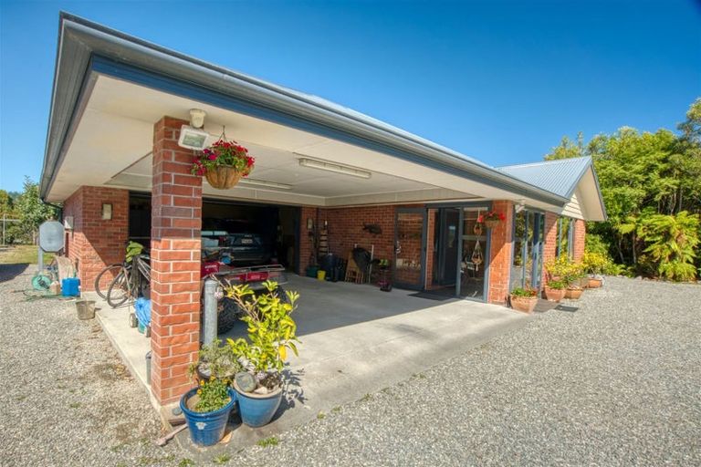 Photo of property in 164-180 Maori Creek Road, Marsden, Greymouth, 7872