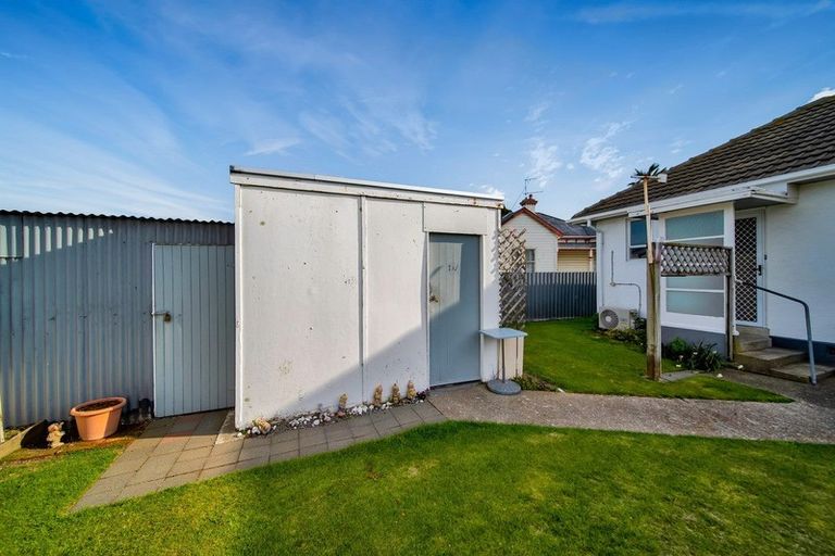 Photo of property in 54 Camberwell Road, Hawera, 4610