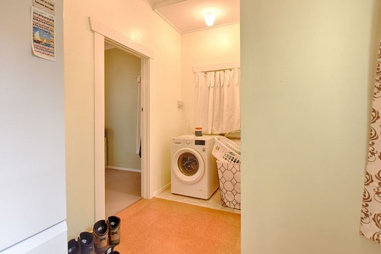 Photo of property in 21 Devon Street, Gore, 9710