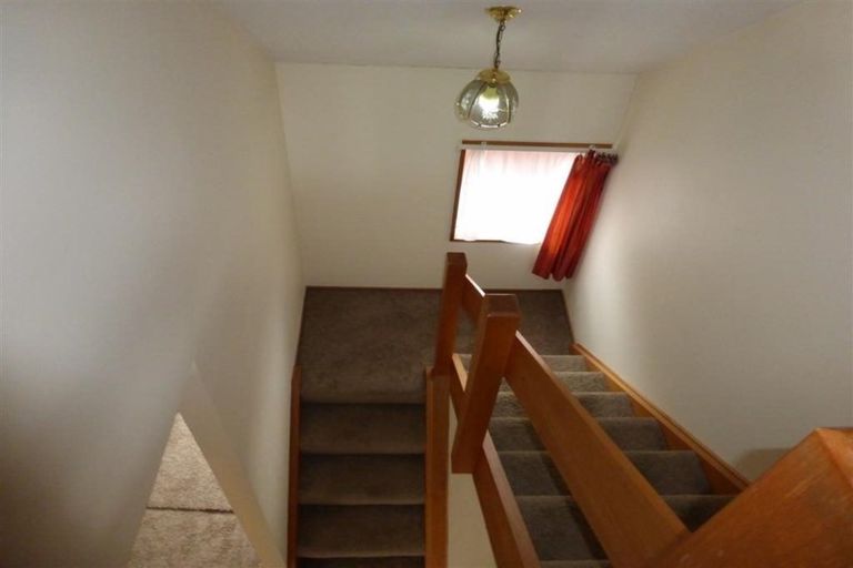 Photo of property in 3b Broadbent Street, Riccarton, Christchurch, 8041