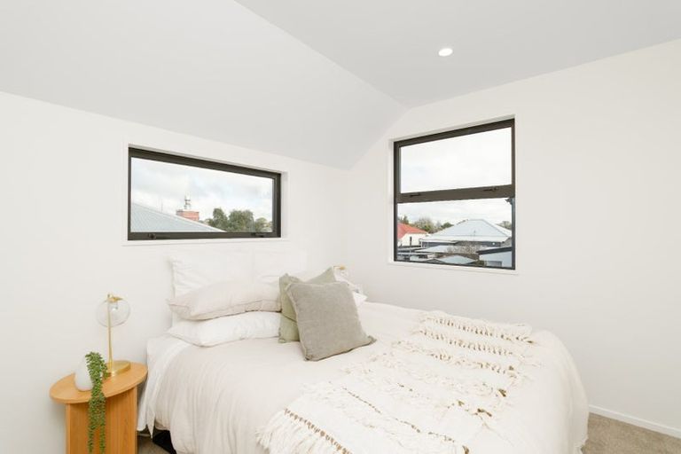 Photo of property in 2/33 England Street, Phillipstown, Christchurch, 8011