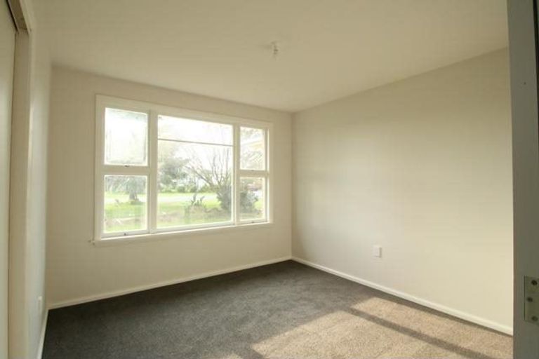 Photo of property in 56 North Terrace, Darfield, 7510