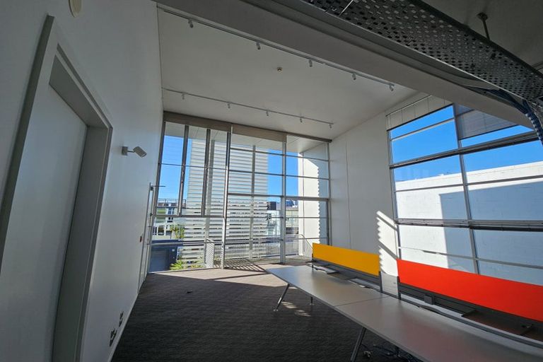 Photo of property in 25 Dacre Street, Linwood, Christchurch, 8062