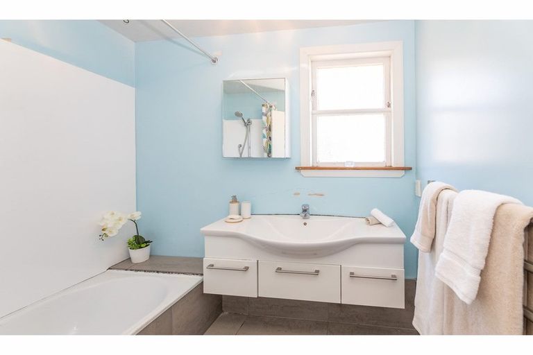 Photo of property in 28 Britannia Street, North New Brighton, Christchurch, 8083