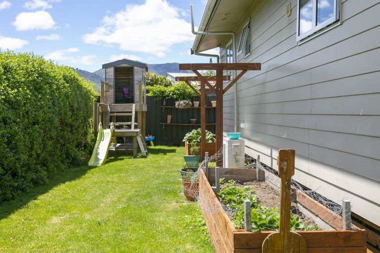 Photo of property in 2/120 Taupo View Road, Taupo, 3330