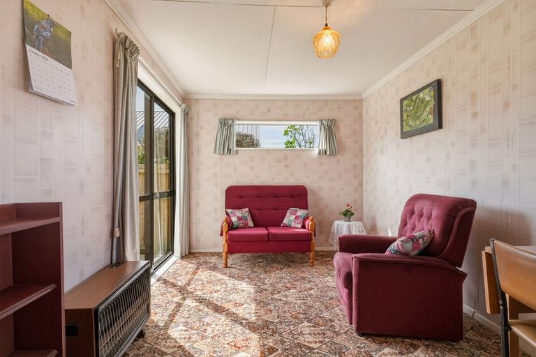Photo of property in 3 De Carle Street, Saint Kilda, Dunedin, 9012
