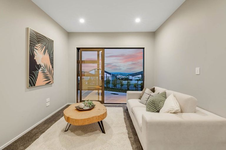 Photo of property in 129 Wainui Road, Silverdale, 0932