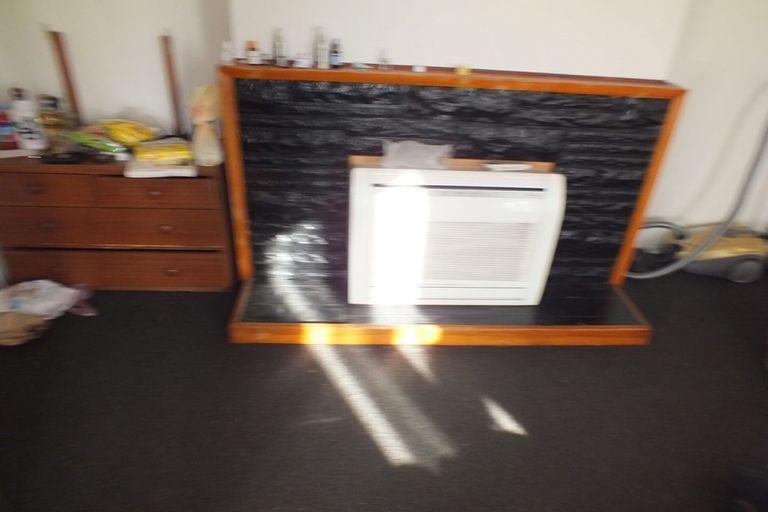 Photo of property in 5 Brockworth Place, Riccarton, Christchurch, 8011