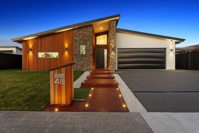 Photo of property in 48 Aroha Street, Pegasus, 7612