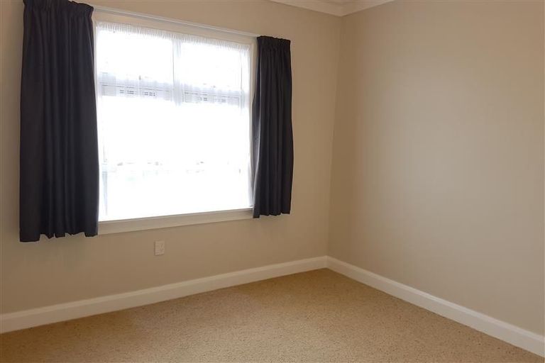 Photo of property in 32 Guy Avenue, Takaro, Palmerston North, 4410