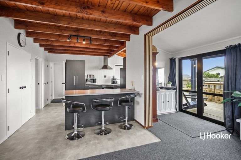 Photo of property in 19 Hanlen Avenue, Waihi Beach, 3611