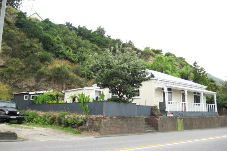 Photo of property in 2 Simeon Quay, Lyttelton, 8082