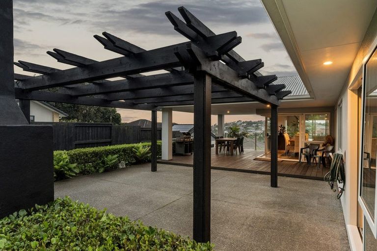 Photo of property in 26 Valley View, Bethlehem, Tauranga, 3110