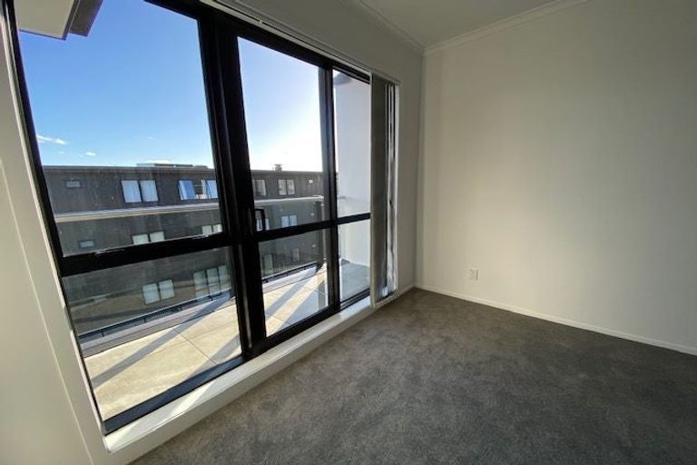Photo of property in 17/11 Carlos Drive, Flat Bush, Auckland, 2016