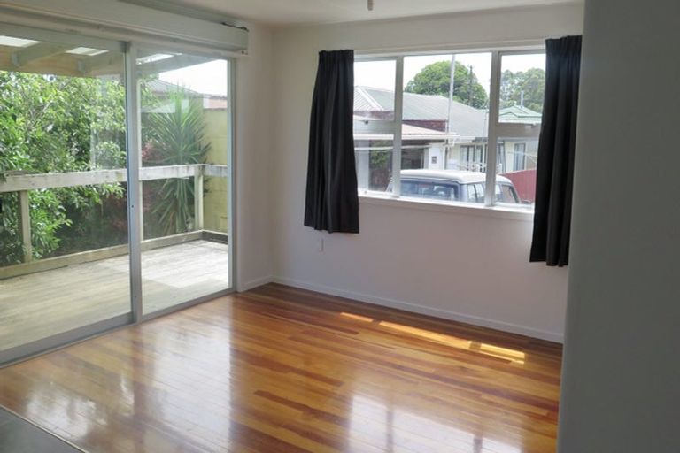 Photo of property in 44a Sanders Avenue, Westown, New Plymouth, 4310