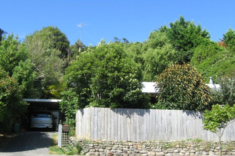 Photo of property in 32 Amber Grove, Birchville, Upper Hutt, 5018