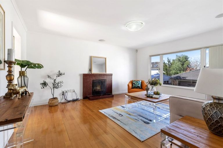 Photo of property in 3 Havelock Avenue, Forrest Hill, Auckland, 0620