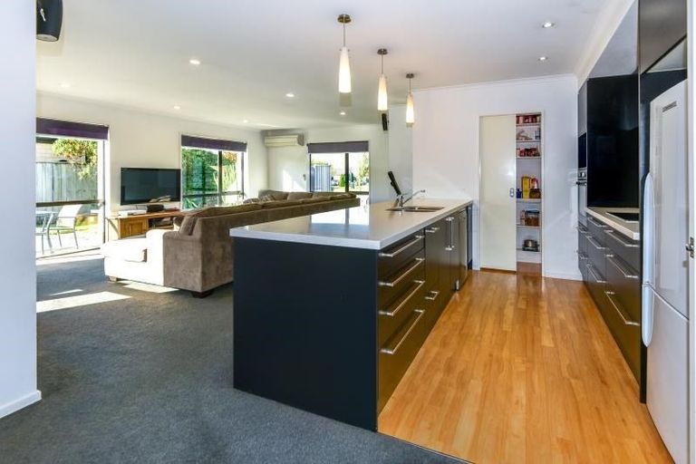 Photo of property in 27 Jarnac Boulevard, Yaldhurst, Christchurch, 8042