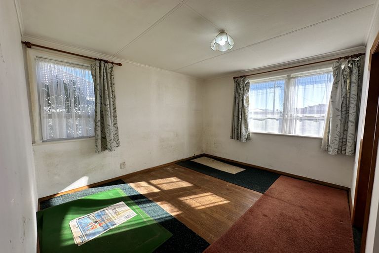 Photo of property in 141 Puriri Street, Castlecliff, Whanganui, 4501