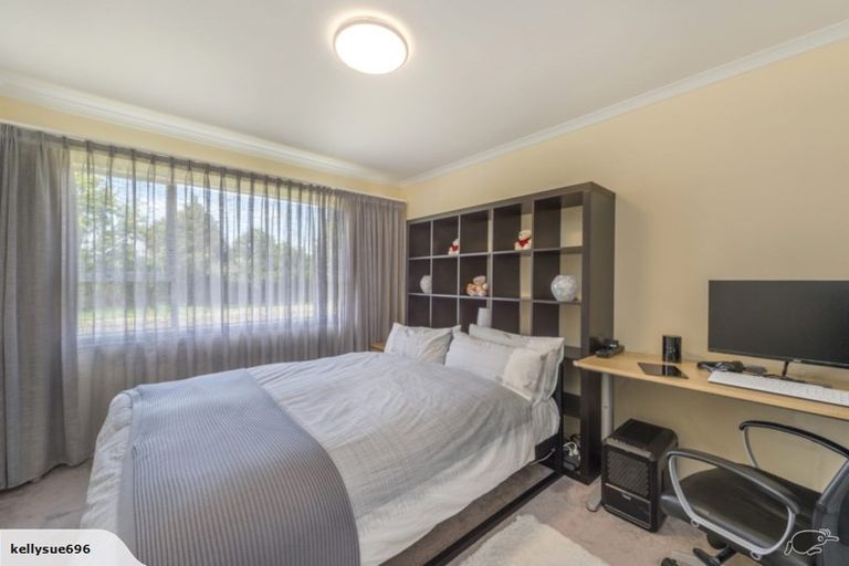 Photo of property in 14 Oakfield Crescent, Pukete, Hamilton, 3200