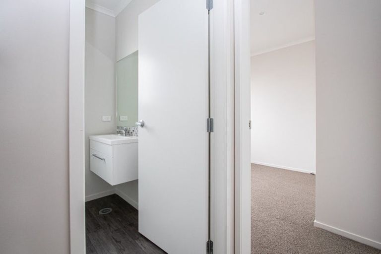 Photo of property in 8/10 Charlemont Street, Whitiora, Hamilton, 3200