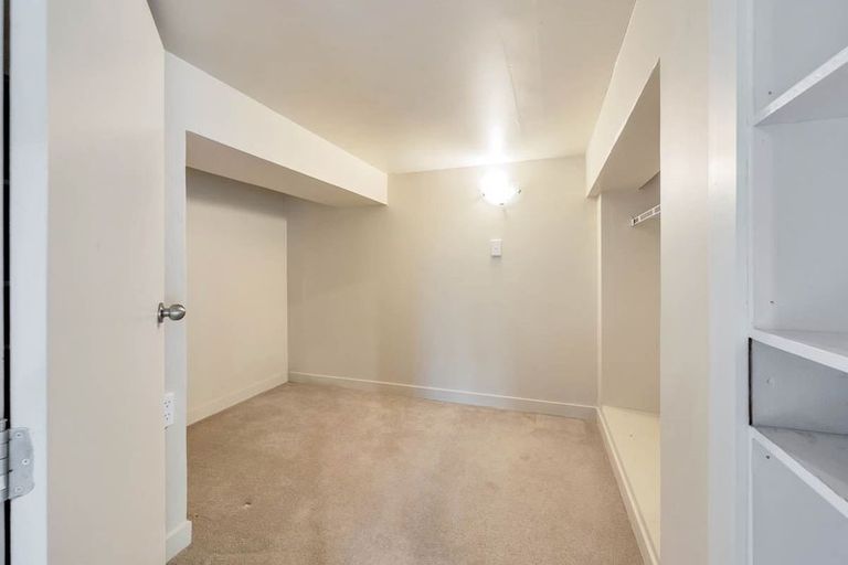 Photo of property in 1/25 Cron Avenue, Te Atatu South, Auckland, 0610