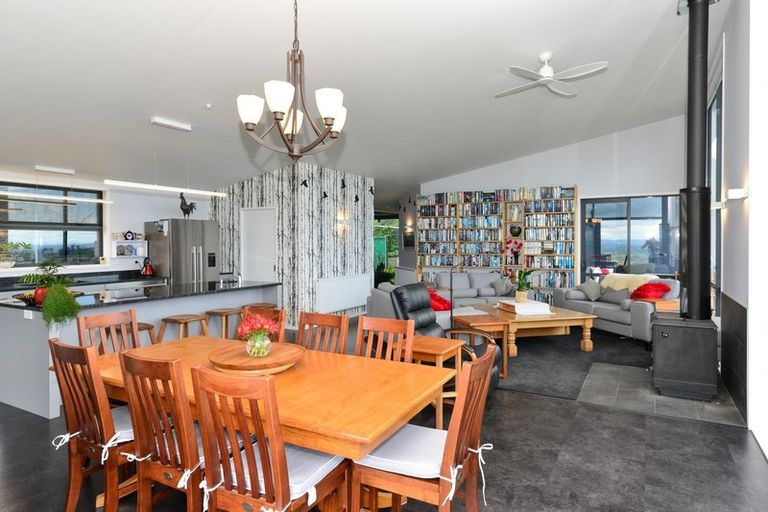 Photo of property in 330 Sainsbury Road, Pirongia, Te Awamutu, 3876