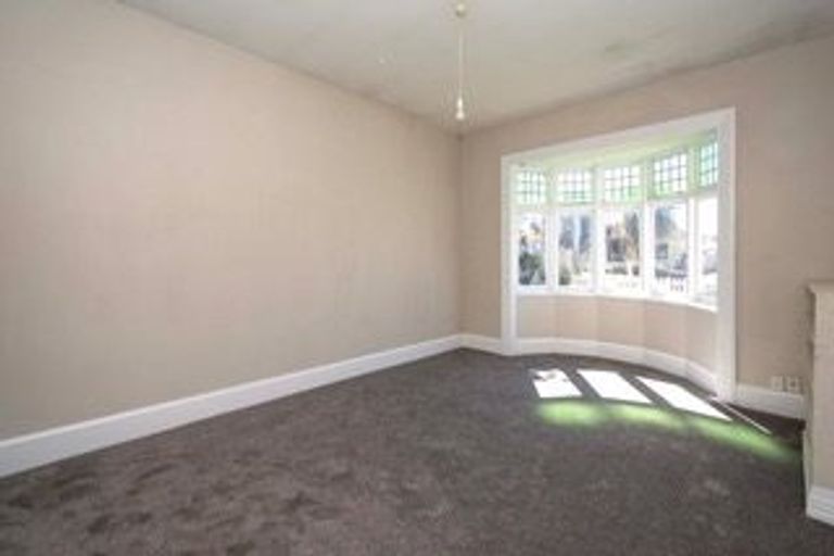 Photo of property in 16 Newcastle Street, Phillipstown, Christchurch, 8011