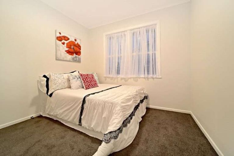 Photo of property in 1/26 Ramsey Street, Papatoetoe, Auckland, 2025