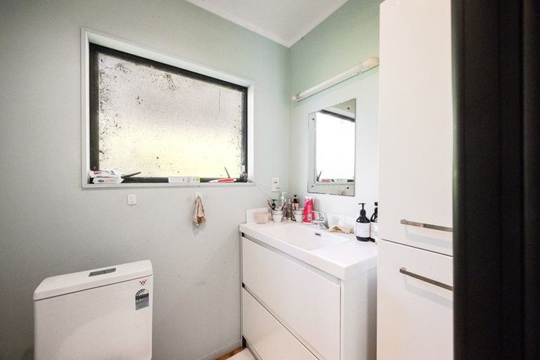 Photo of property in 21 Noakes Hill Road, Puhoi, Silverdale, 0994