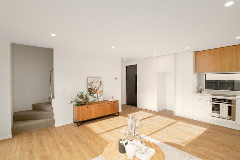 Photo of property in 2/33 England Street, Phillipstown, Christchurch, 8011