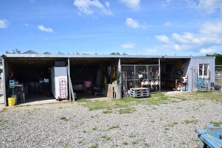 Photo of property in 555 Flora East, Makarewa, Invercargill, 9876