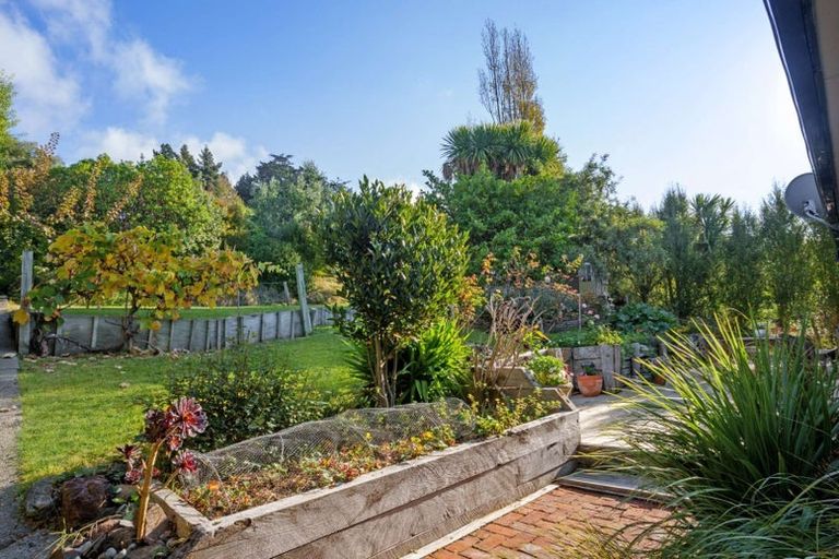 Photo of property in 105 Port Hills Road, Heathcote Valley, Christchurch, 8022