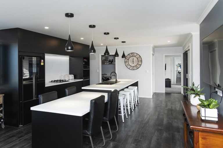 Photo of property in 15 Sterling Park, Lytton West, Gisborne, 4010