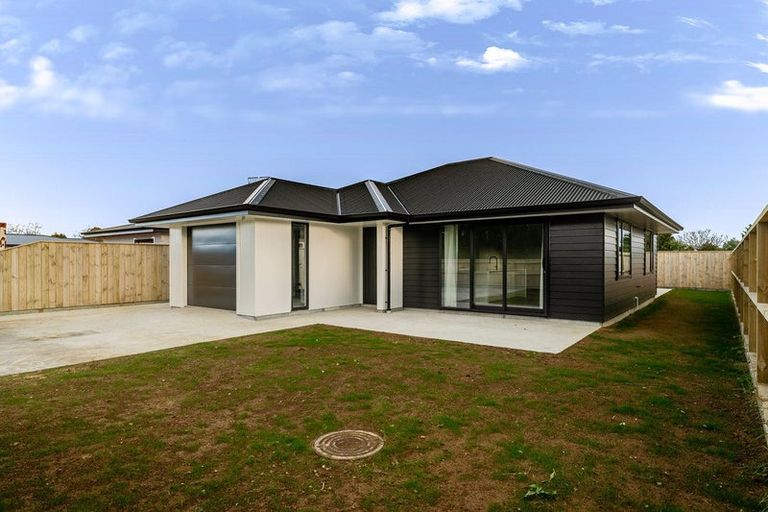 Photo of property in 109 Sowry Road, Woodville, 4920