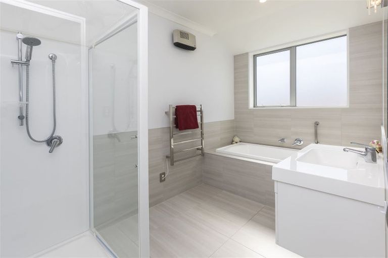 Photo of property in 89 Beachvale Drive, Kaiapoi, 7630